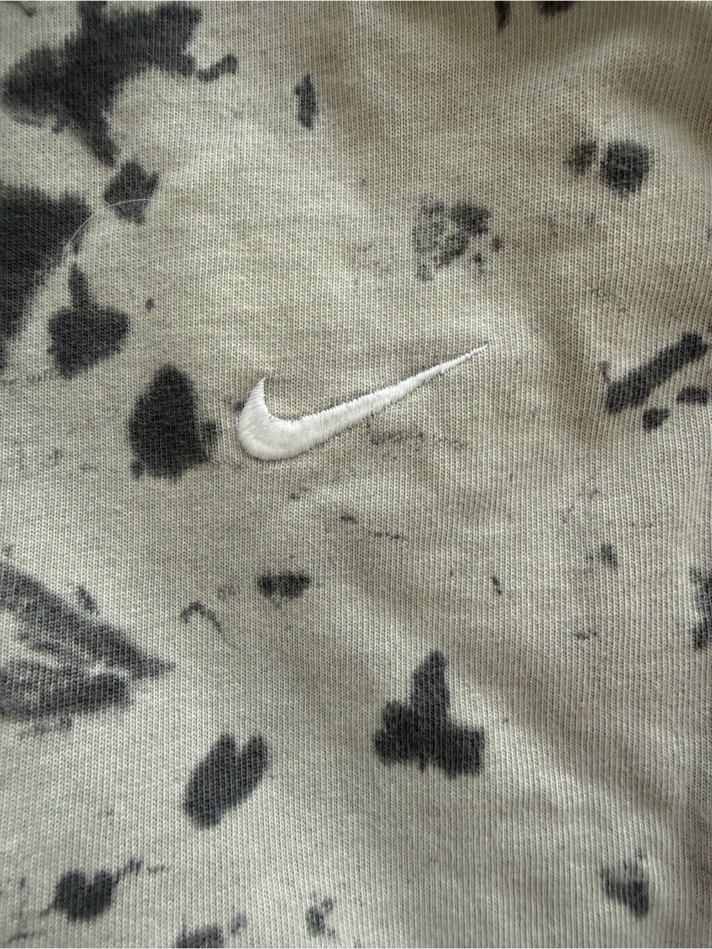 Nike women Gray and Black Tie-Dye Hooded Sweatshirt and Shorts Set - Picture 7 of 7